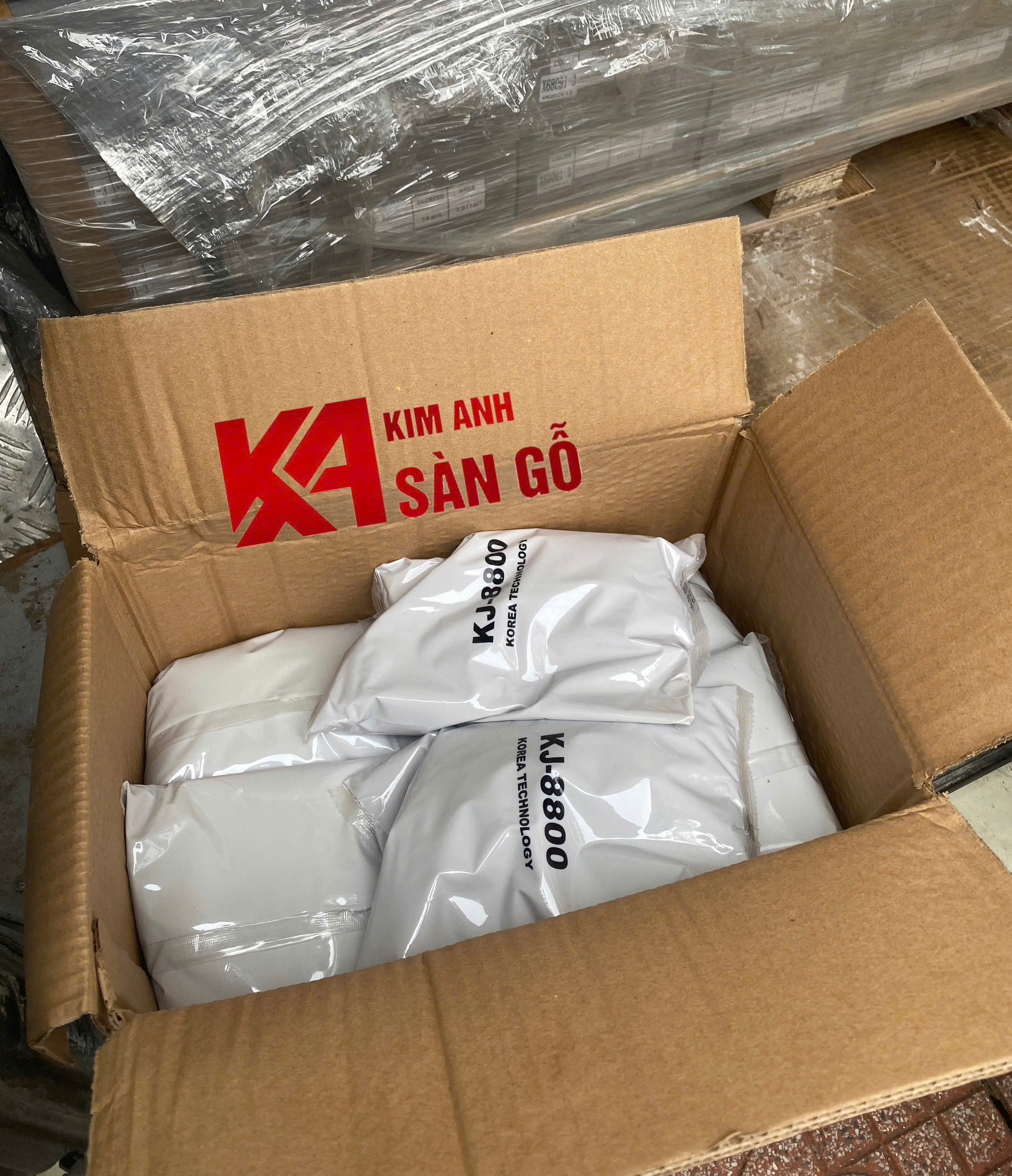 Keo Dán Sàn Nhựa KJ-8800